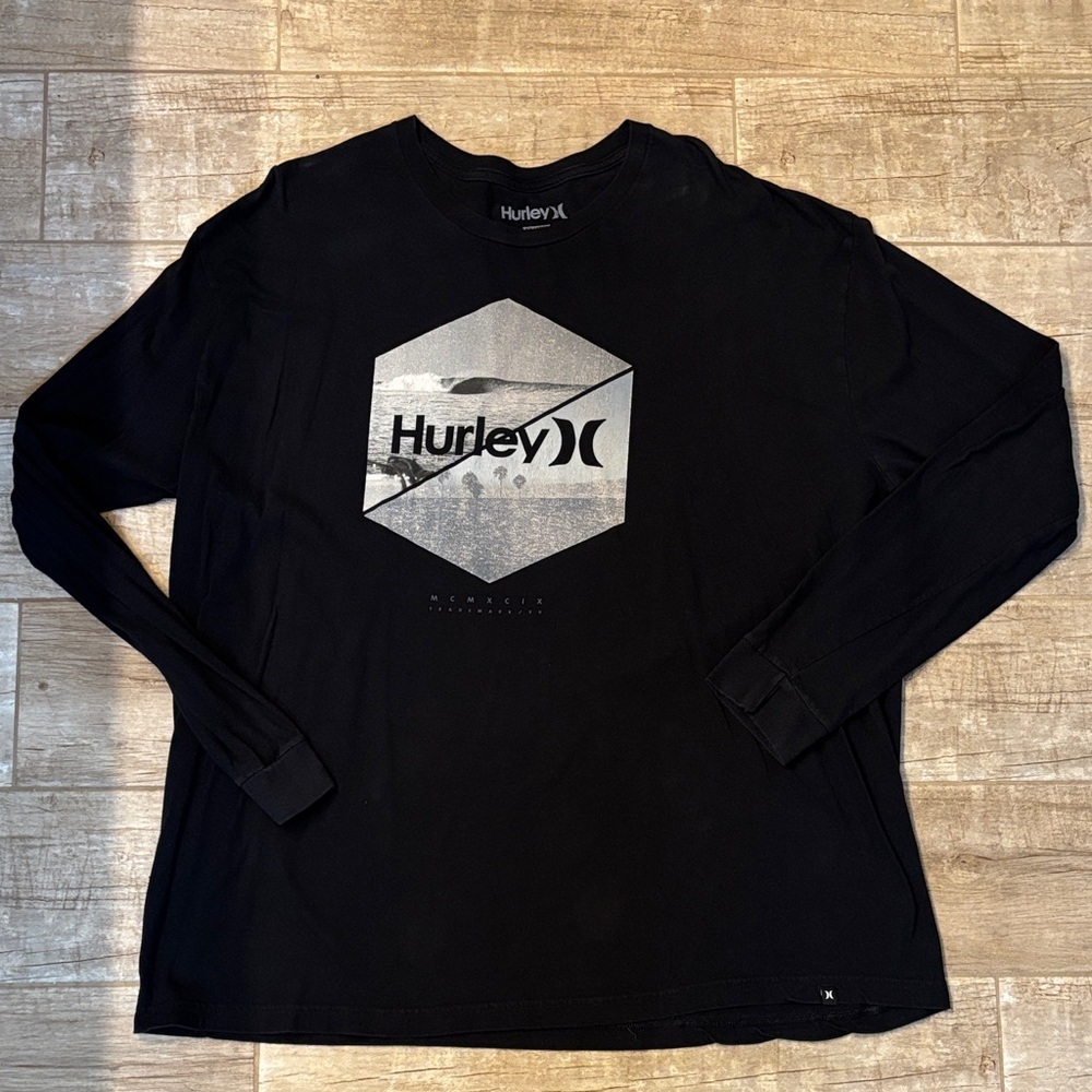 Hurley Athletic Black Graphic Long Sleeve T-Shirt - Picture 2 of 4
